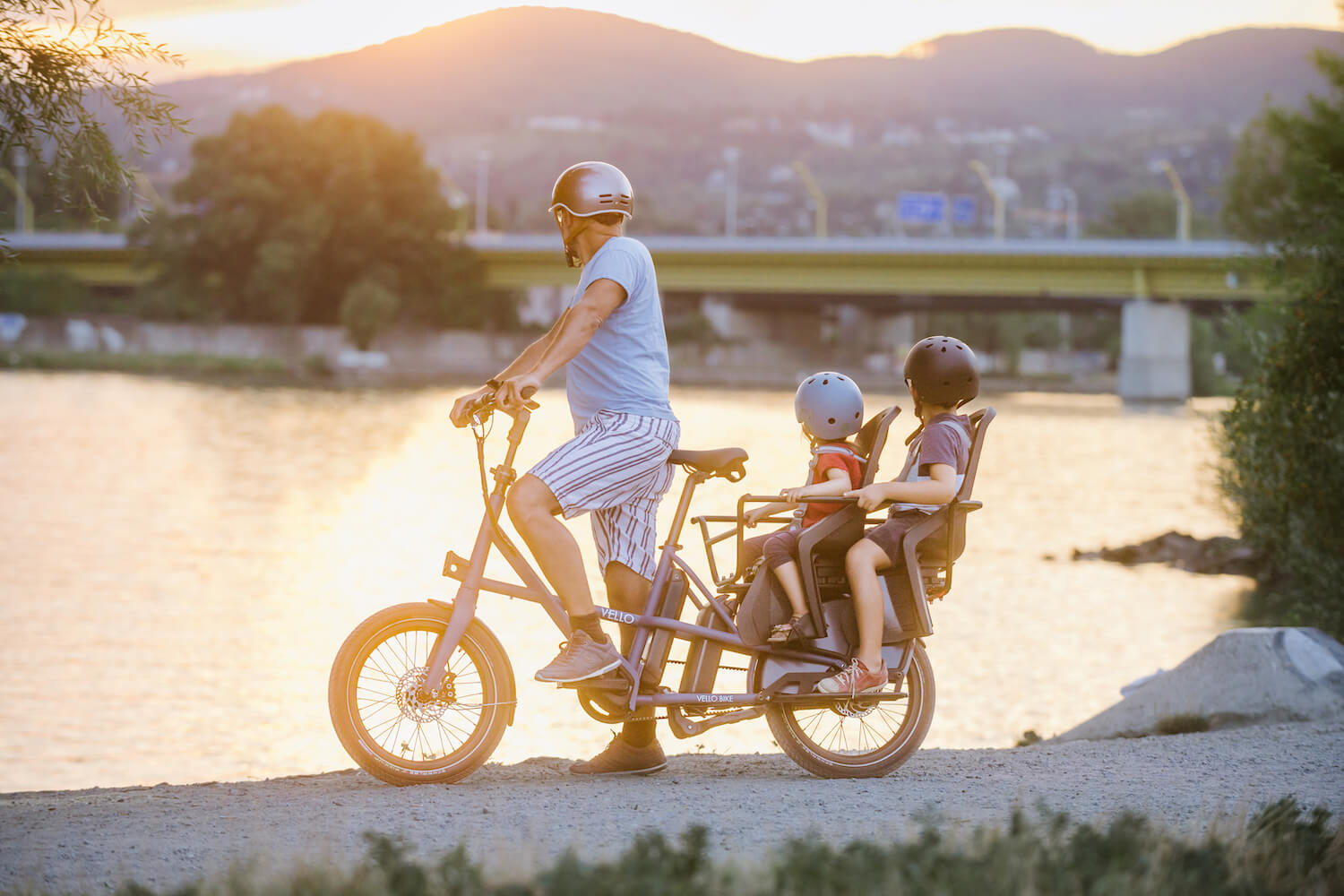 New family cargo bike launched by VELLO